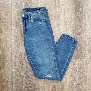 BlankNYC the bond distressed jeans